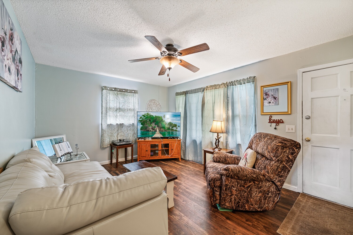 3975 Indian Mound Road Sparta, TN 38583 - Photo 2 of 25 Gallery Image 2