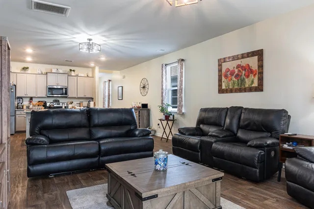 $399,990 | 266 Sweet Cherry Lane, Summerville, SC 29486