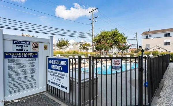 $1,250 | 1810 Central Avenue, Unit 11, Ship Bottom, NJ 08008