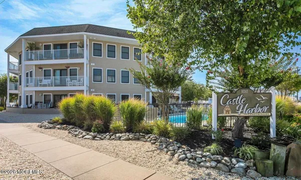 $1,250 | 1810 Central Avenue, Unit 11, Ship Bottom, NJ 08008