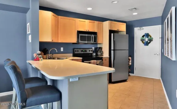 $1,250 | 1810 Central Avenue, Unit 11, Ship Bottom, NJ 08008