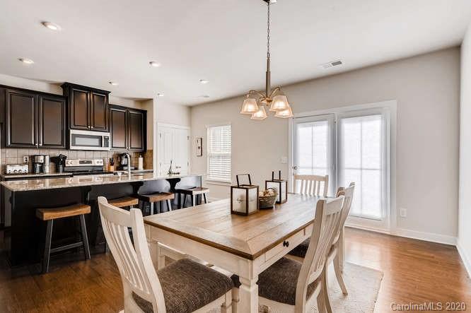 1394 Chippendale Road Charlotte, NC 28205 - Photo 3 of 10 Gallery Image 3