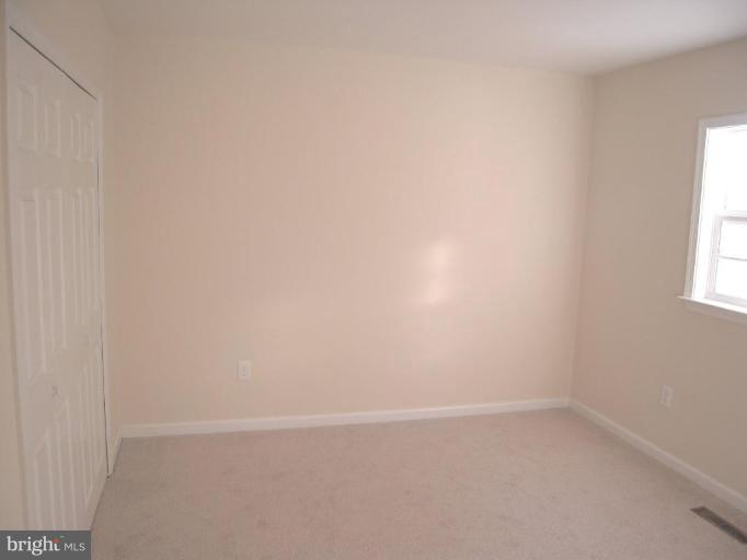 8592 Creek Road Pasadena, MD 21122 - Photo 3 of 17 Bedroom #2