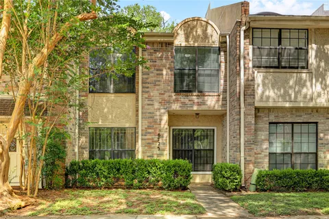 $400,000 | 6723 Belmont Street, Houston, TX 77005