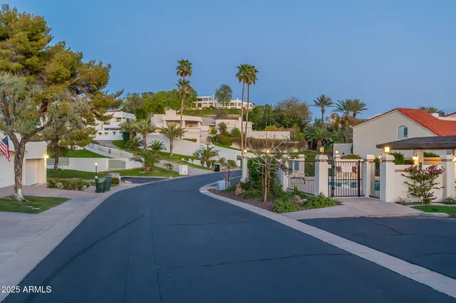 $4,800 | 5736 North 25th Street, Phoenix, AZ 85016