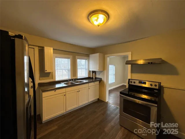 $1,100 | 1211 West Bank Street, Salisbury, NC 28144