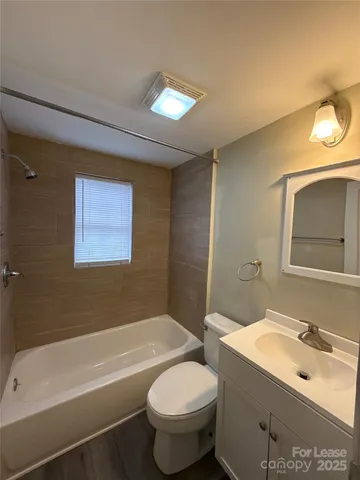 $1,100 | 1211 West Bank Street, Salisbury, NC 28144