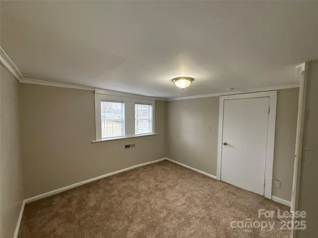 $1,100 | 1211 West Bank Street, Salisbury, NC 28144