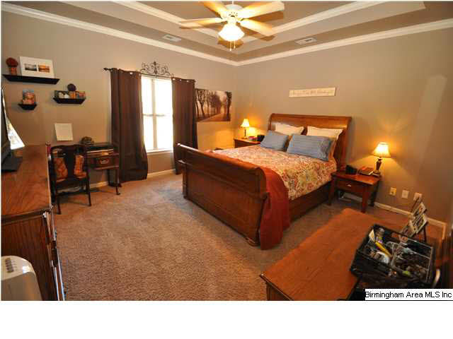 664 Barkley Circle Alabaster, AL 35007 - Photo 4 of 4