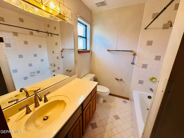 $249,900 | 7421 Mission Viejo Drive, El Paso, TX 79912