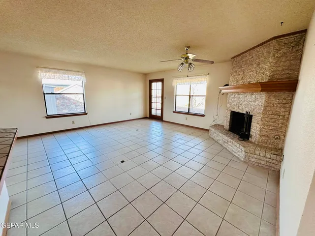 $249,900 | 7421 Mission Viejo Drive, El Paso, TX 79912