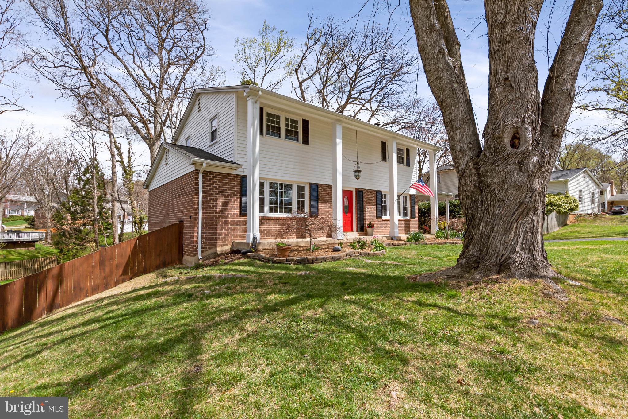 9202 Setter Place Springfield, VA 22153 - Photo 10 of 53