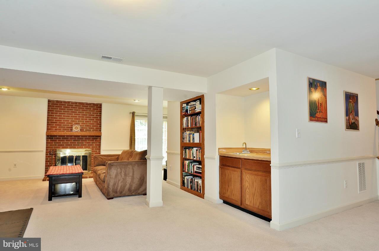 7509 Mullingar Court Springfield, VA 22153 - Photo 25 of 30 Rec Room