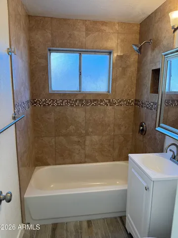 $379,000 | 3011 West Highland Avenue, Phoenix, AZ 85017