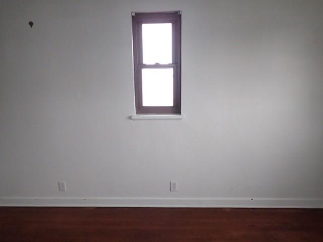 553 Old Farm Road Pittsburgh, PA 15234 - Photo 16 of 21