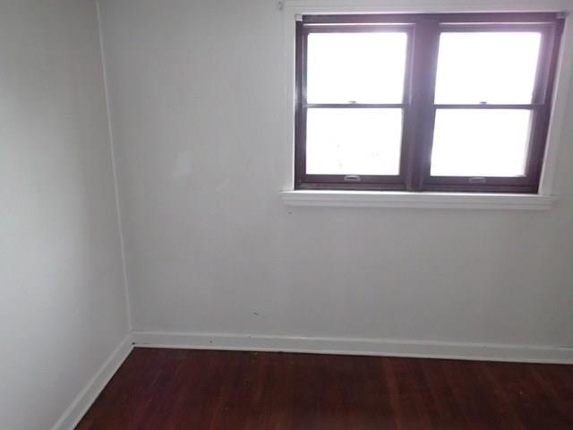 553 Old Farm Road Pittsburgh, PA 15234 - Photo 19 of 21