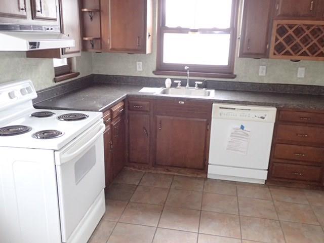 553 Old Farm Road Pittsburgh, PA 15234 - Photo 7 of 21