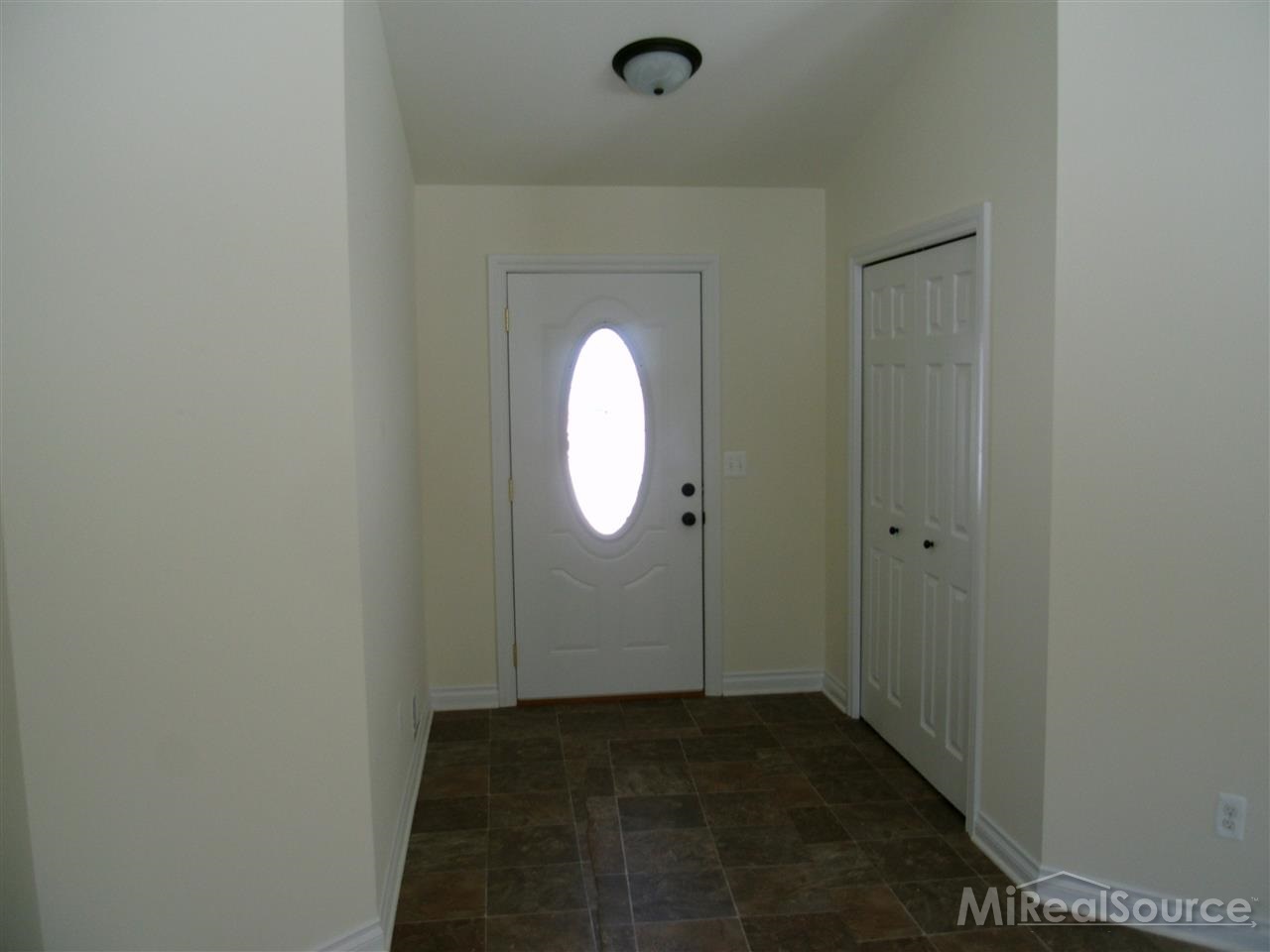 9530 Amy Road Algonac, MI 48001 - Photo 2 of 16 31192256-1.JPG