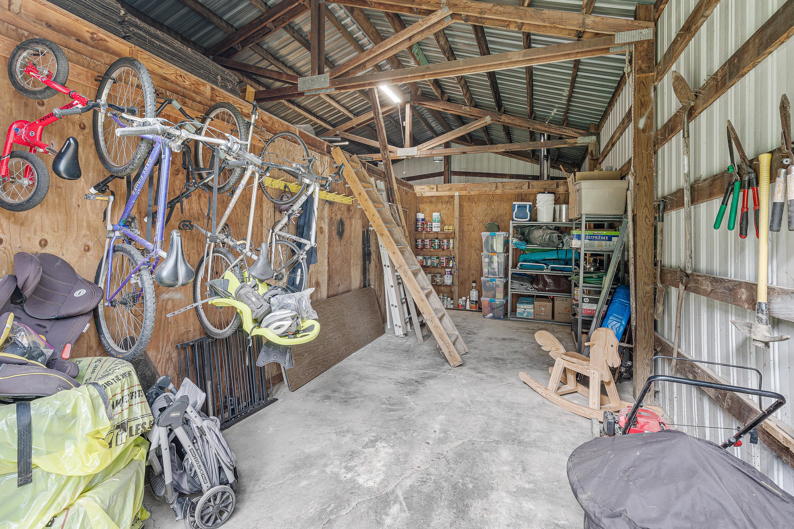 3142 Anderson Creek Road Talent, OR 97540 - Photo 32 of 46 Side bay of shop
