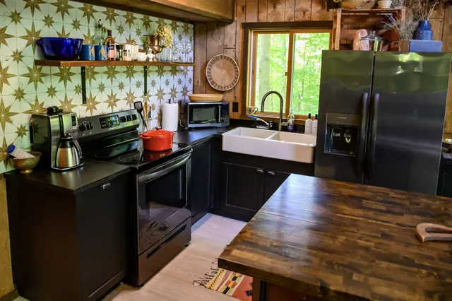 $269,900 | 11871-73 Zugspitz Drive North, Upson, WI 54565