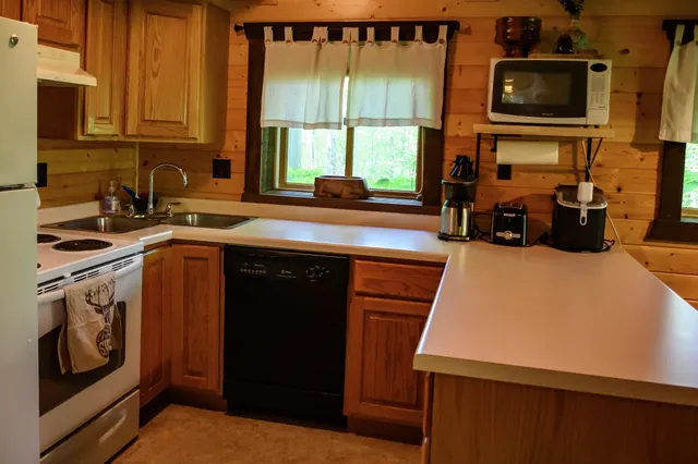 $269,900 | 11871-73 Zugspitz Drive North, Upson, WI 54565