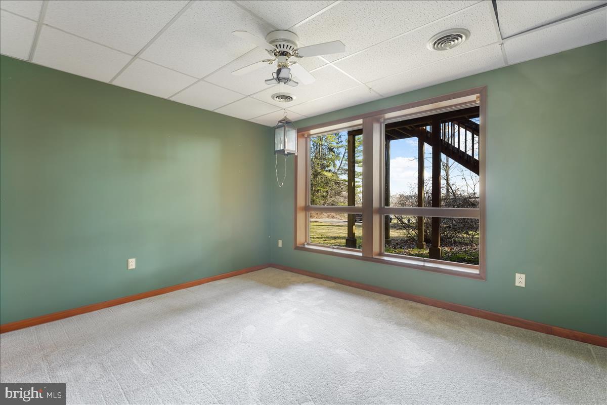 255 Brown Road Nottingham, PA 19362 - Photo 29 of 38 Lower level office