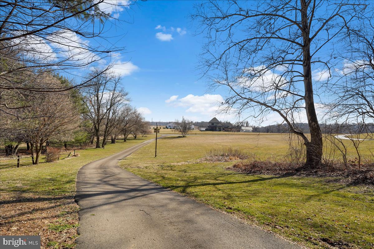 255 Brown Road Nottingham, PA 19362 - Photo 37 of 38 Driveway