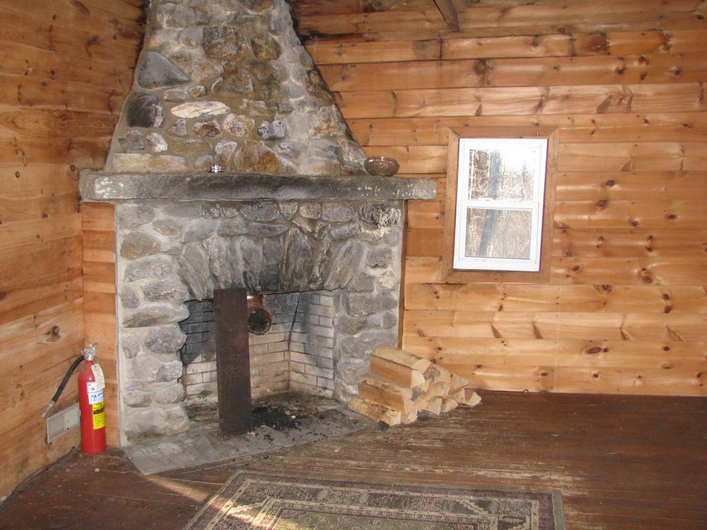 24 Maplewood Drive Rindge, NH 03461 - Photo 6 of 8