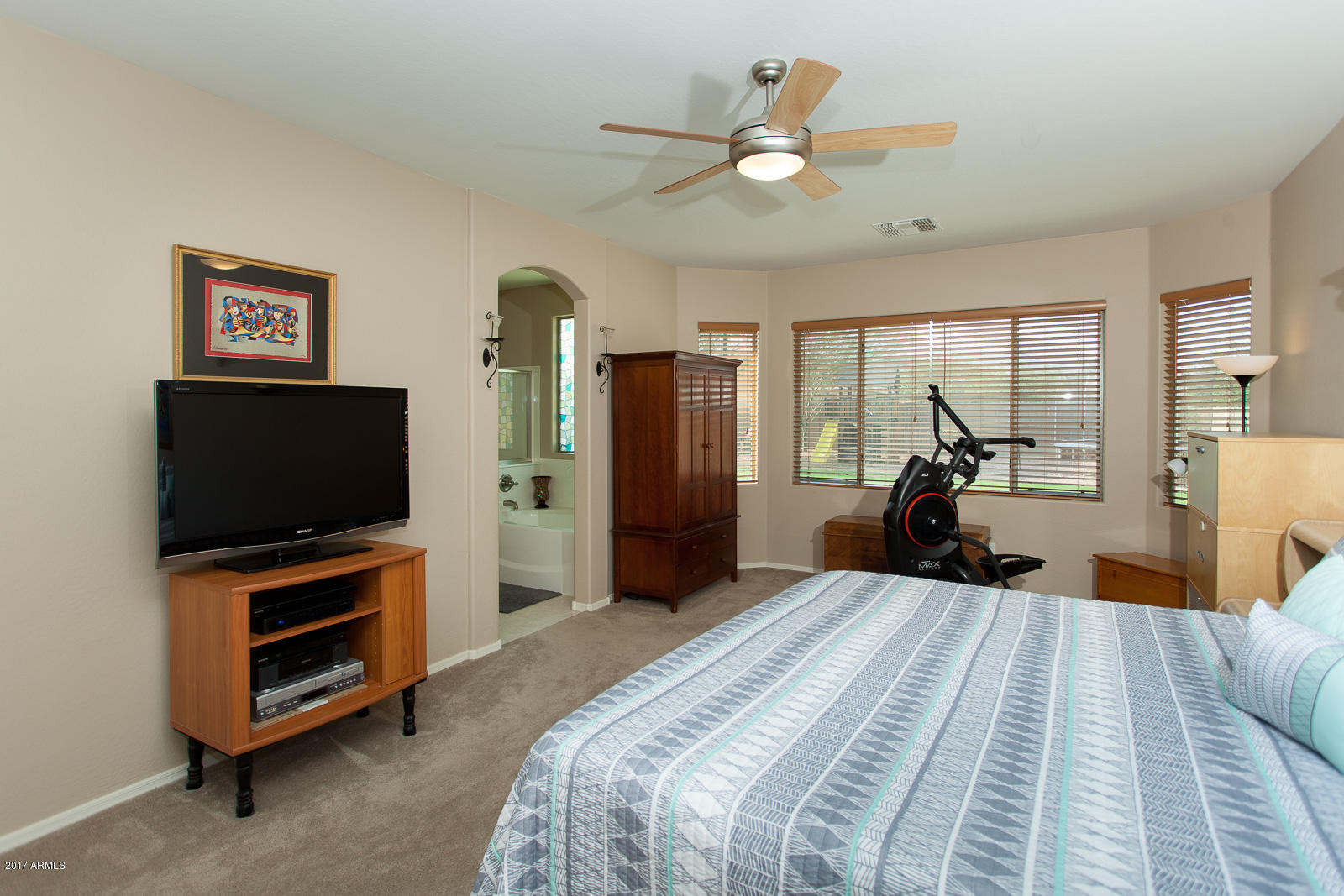 2421 West Beverly Rd. Phoenix, AZ 85041 - Photo 18 of 42 MC (26 of 42)