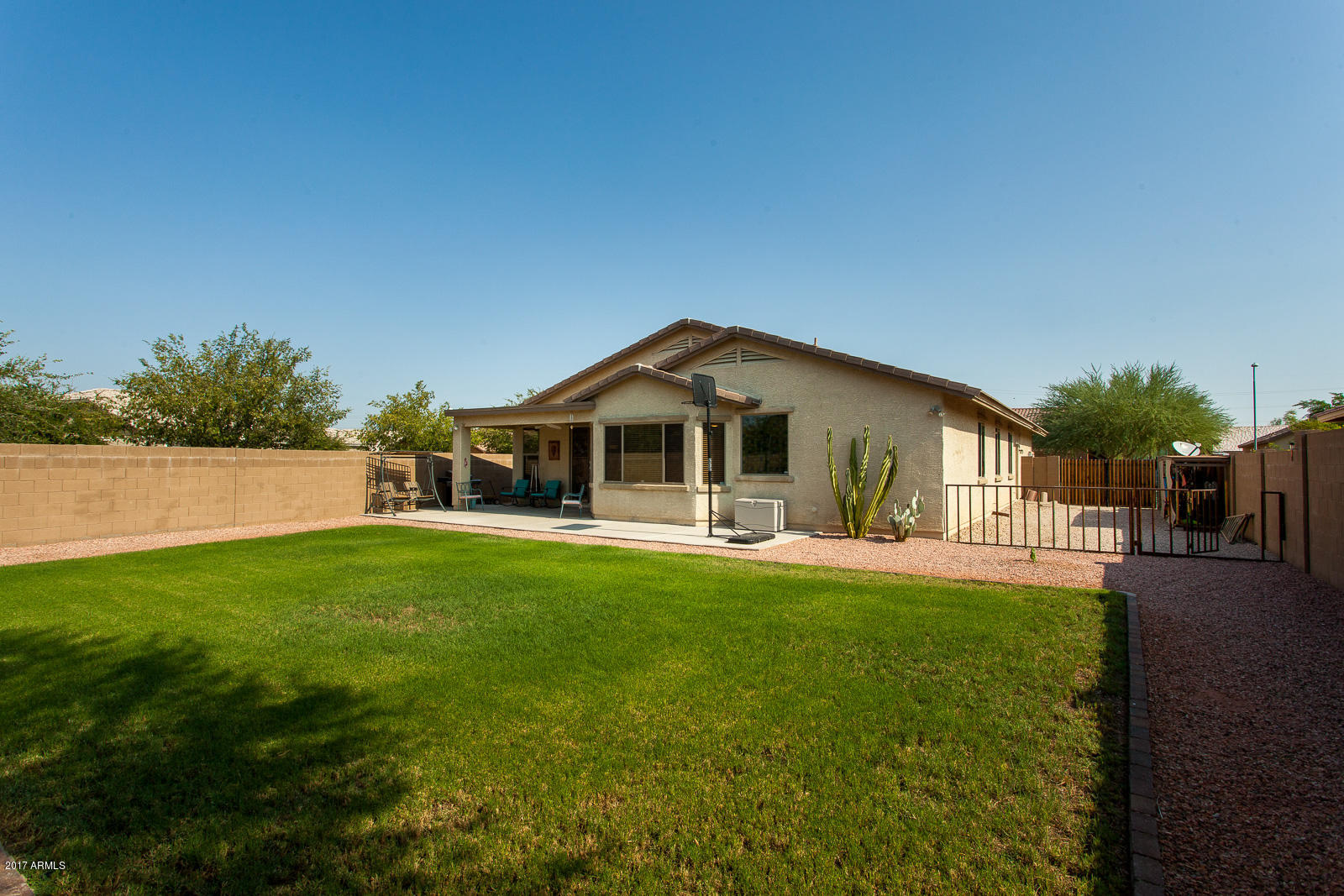 2421 West Beverly Rd. Phoenix, AZ 85041 - Photo 33 of 42 MC (11 of 42)