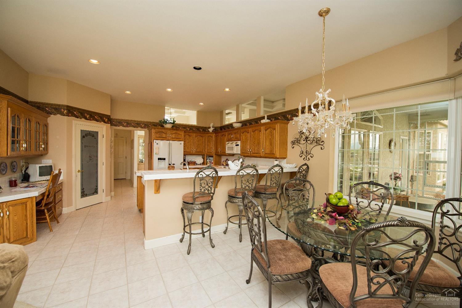 1214 Northwest Rimrock Drive Redmond, OR 97756 - Photo 12 of 22 Additional Photo