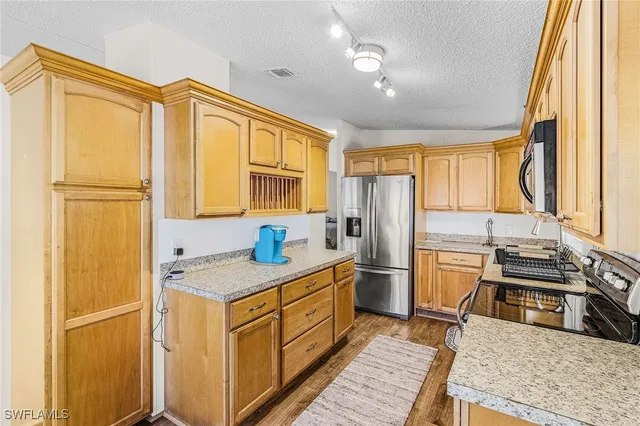 $174,500 | 7084 Drum Drive, St. James City, FL 33956