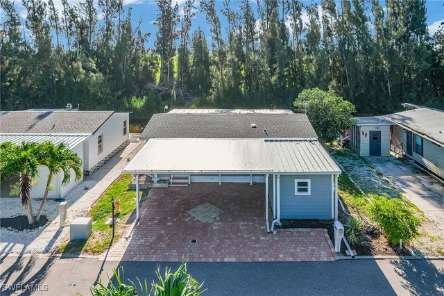 $174,500 | 7084 Drum Drive, St. James City, FL 33956