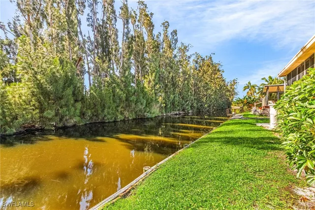 $174,500 | 7084 Drum Drive, St. James City, FL 33956