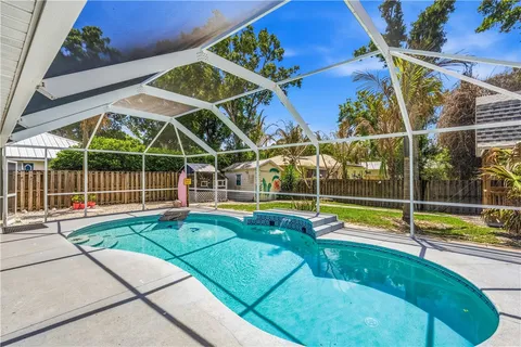 $540,000 | 2821 21st Lane, Vero Beach, FL 32960