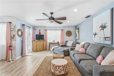 $540,000 | 2821 21st Lane, Vero Beach, FL 32960