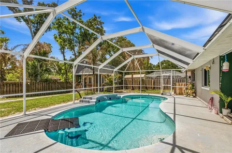 $540,000 | 2821 21st Lane, Vero Beach, FL 32960