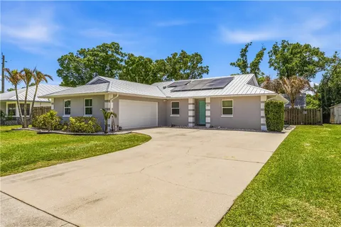$540,000 | 2821 21st Lane, Vero Beach, FL 32960