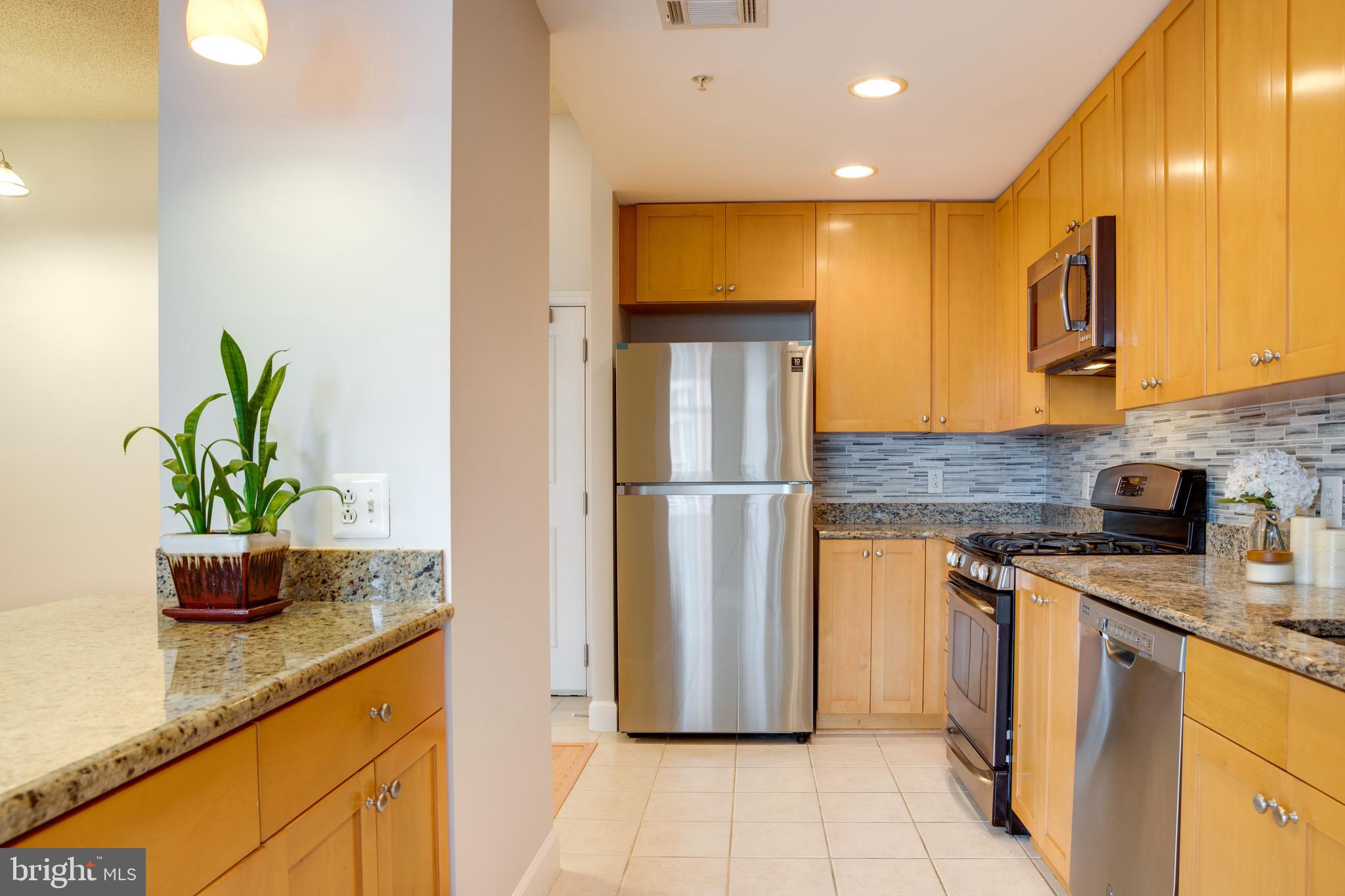3650 South Glebe Road, Unit 639 Arlington, VA 22202 - Photo 12 of 49