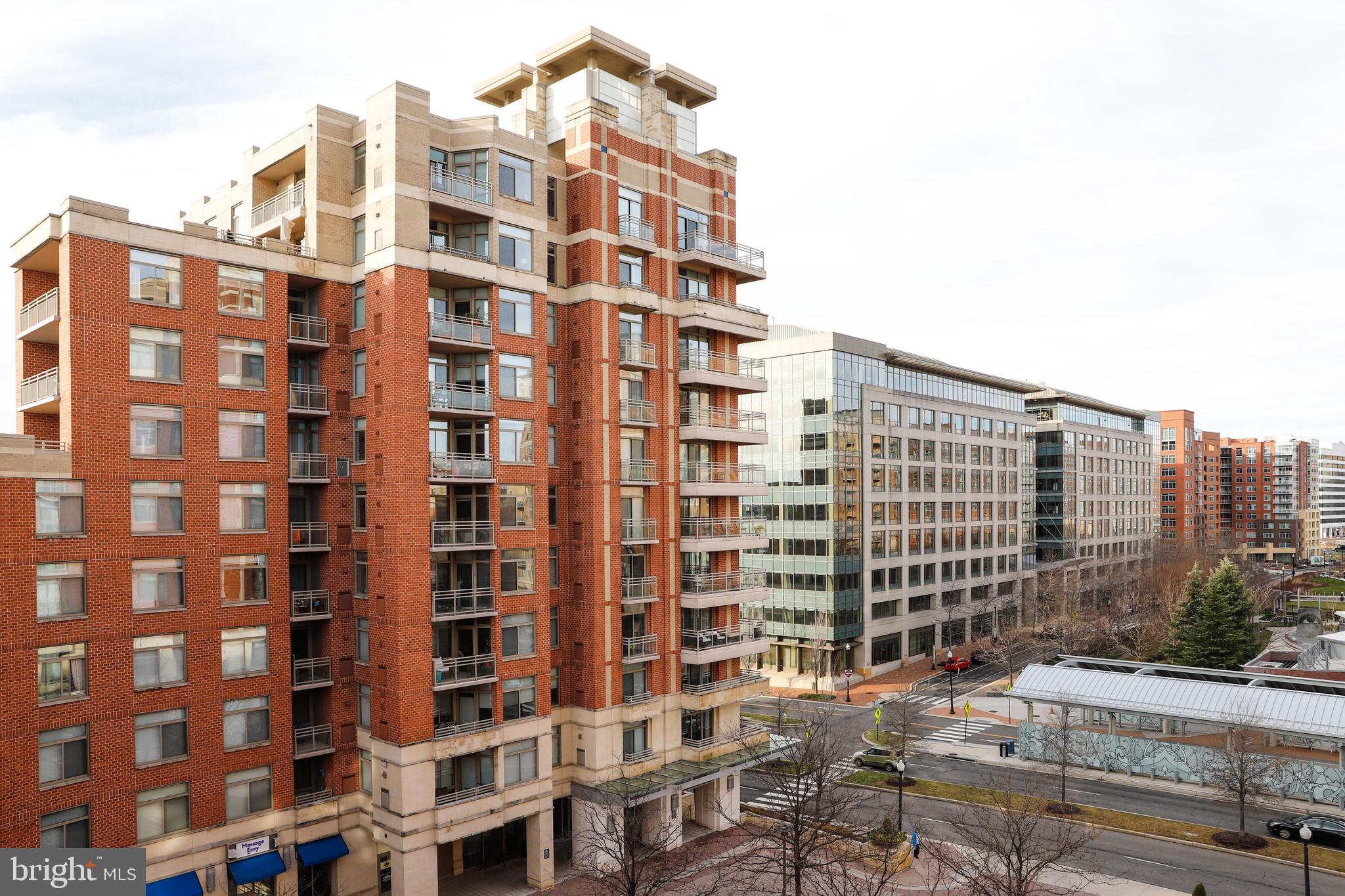 3650 South Glebe Road, Unit 639 Arlington, VA 22202 - Photo 4 of 49