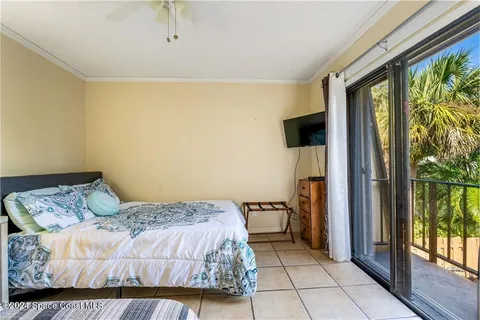 $152,500 | 2115 Vista Oaks Circle Northeast, Palm Bay, FL 32905