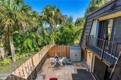 $152,500 | 2115 Vista Oaks Circle Northeast, Palm Bay, FL 32905