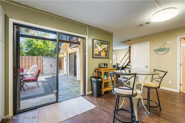 $152,500 | 2115 Vista Oaks Circle Northeast, Palm Bay, FL 32905