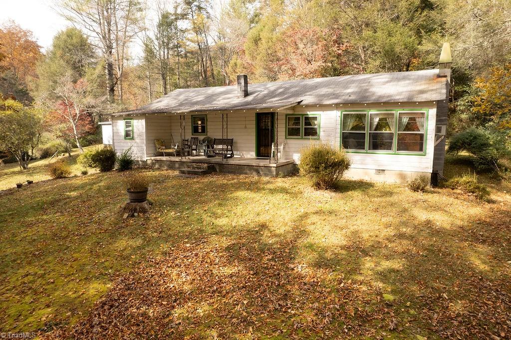 4444 Mt Zion Road Ferguson, NC 28624 - Photo 2 of 46