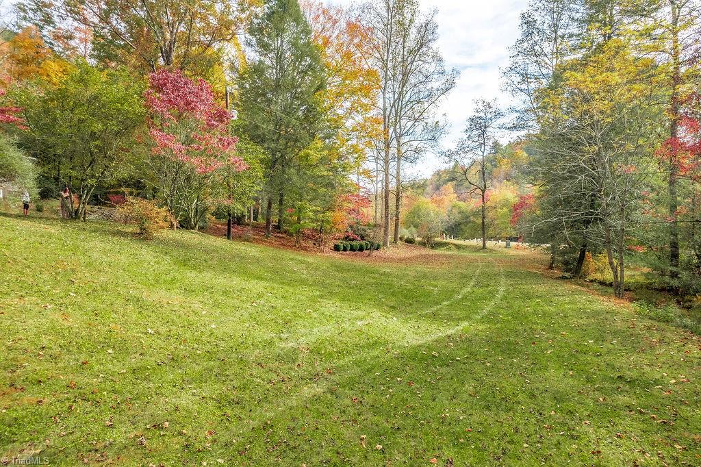 4444 Mt Zion Road Ferguson, NC 28624 - Photo 34 of 46