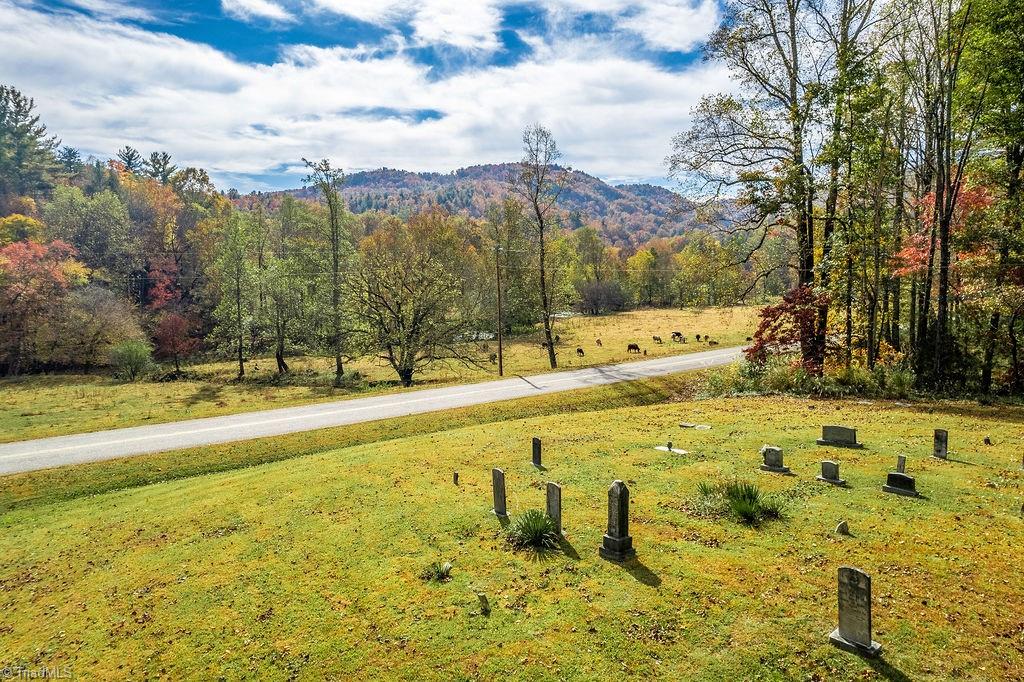 4444 Mt Zion Road Ferguson, NC 28624 - Photo 37 of 46
