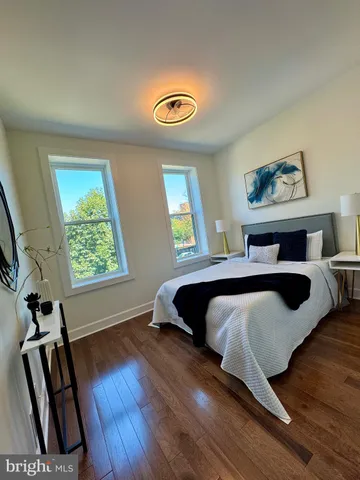 $1,269,999 | 607 K Street Northeast, Washington, DC 20002