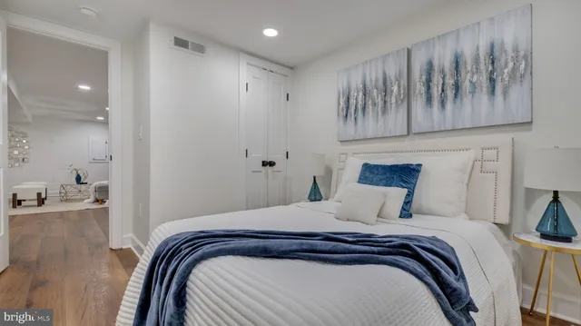 $1,269,999 | 607 K Street Northeast, Washington, DC 20002