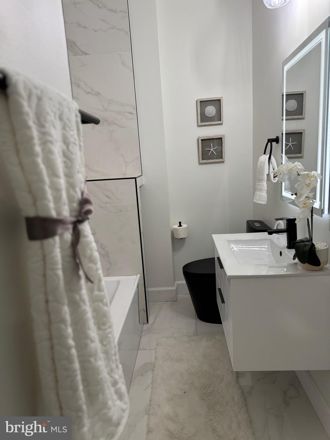 607 K Street Northeast Washington, DC 20002 - Photo 49 of 76 Hallway Bathroom