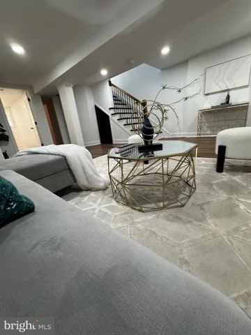 $1,269,999 | 607 K Street Northeast, Washington, DC 20002